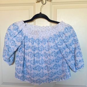 Adorable embroidered top